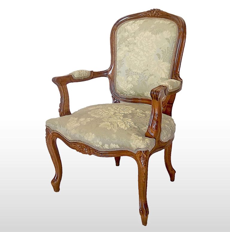 kareklopolythrona-LouisXV